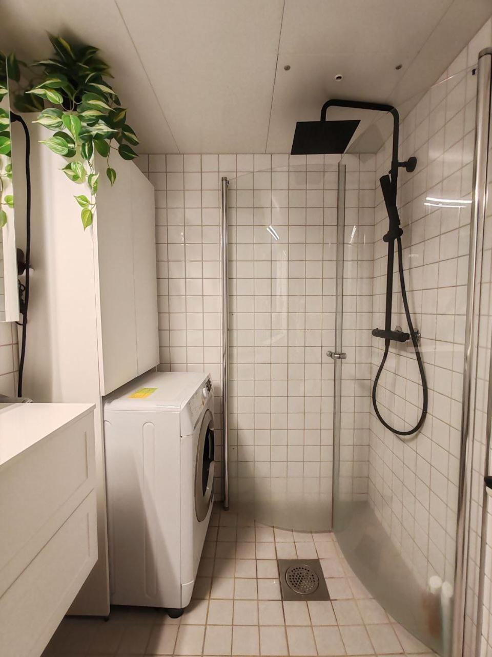 Privatunterkunft And Cozy Next To S